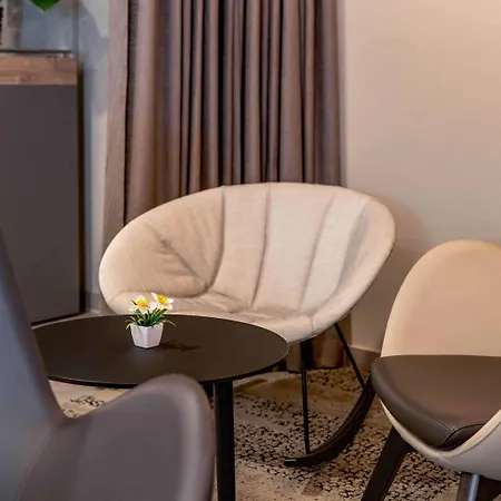 فندق City-west 3*
